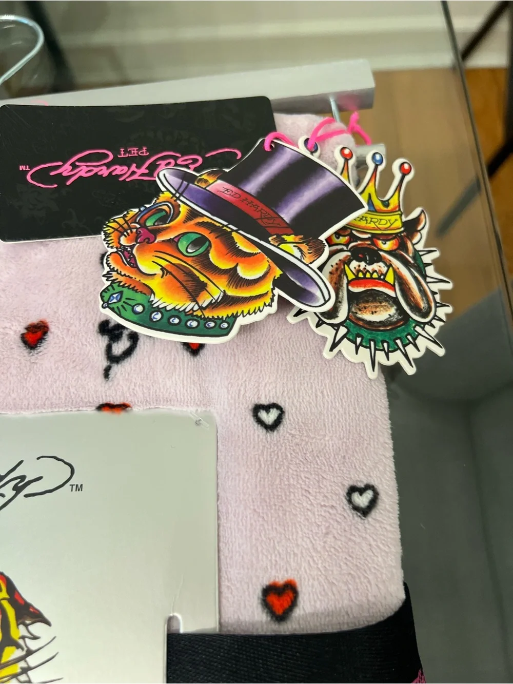 Ed Hardy Cozy Printed Plush Pet Throw - Hearts & Tattoo Birds